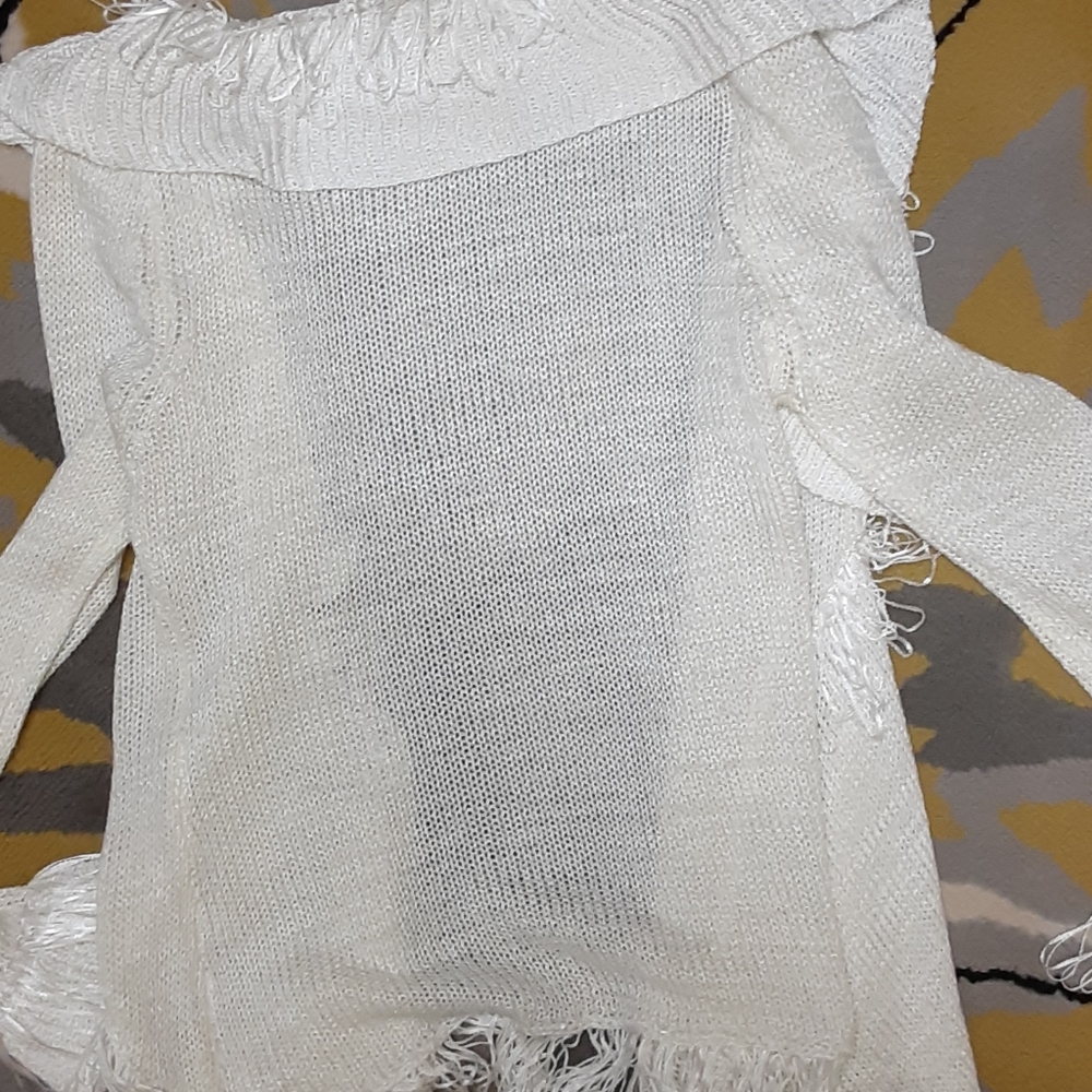 Sweater - Picture 5 of 5